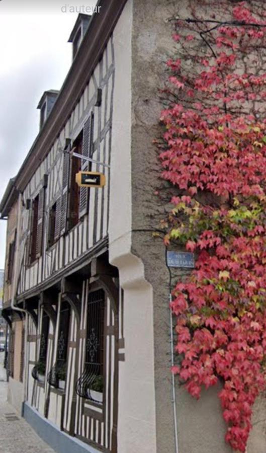 エ＝シャンパーニュ Au Chambellan Bed & Breakfast エクステリア 写真