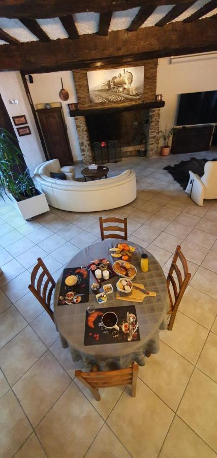 エ＝シャンパーニュ Au Chambellan Bed & Breakfast エクステリア 写真